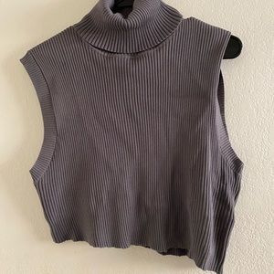 turtle neck/high neck symmetrical crop top